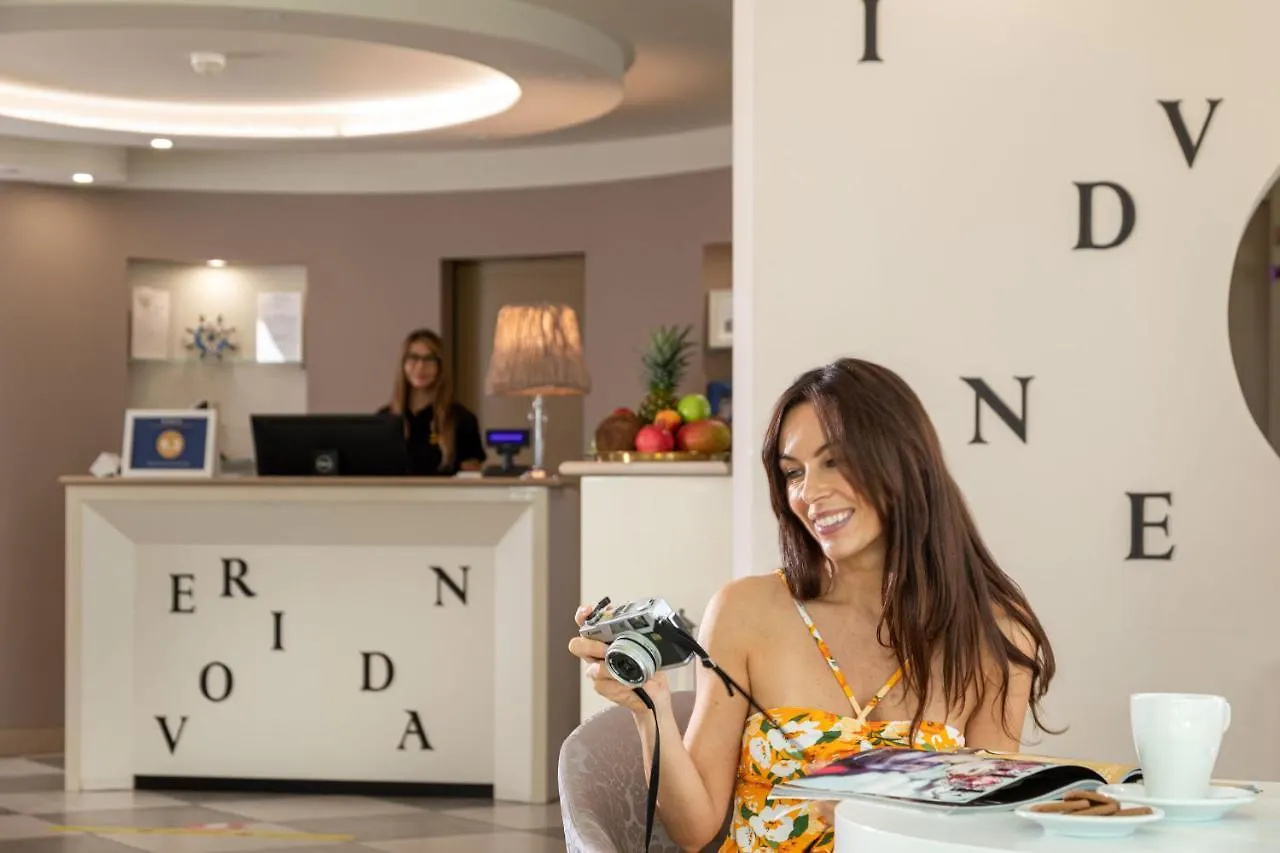 Nero D'Avorio Aparthotel & Spa Rimini 4*,  Italien
