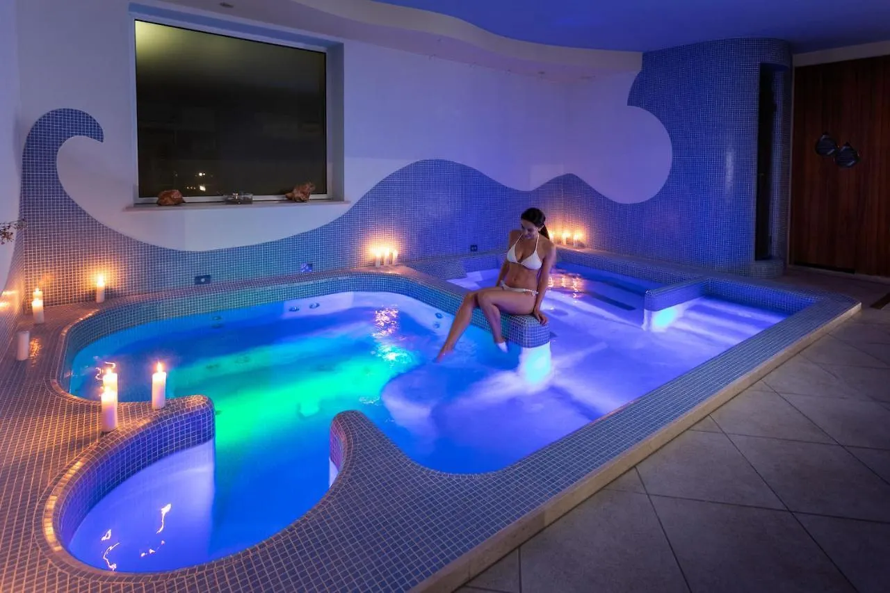 רימיני Nero D'Avorio Aparthotel & Spa