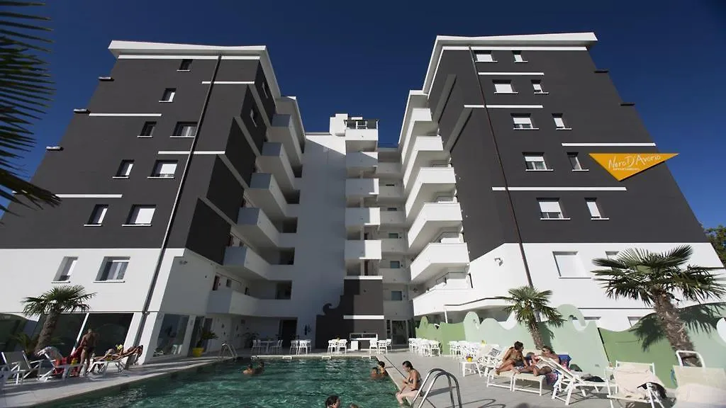 רימיני Nero D'Avorio Aparthotel & Spa